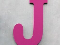 J Lo Beauty Products That Redefine Beauty Standards