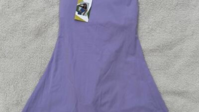 HALARA workout dress brand new, just too big for me... - Depop