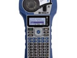 M210 Handheld Label Maker With Accessory Kit Features