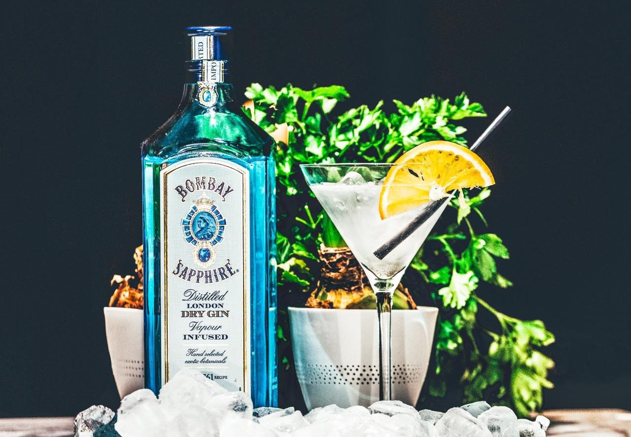 Enjoy Bombay Sapphire Gin Cocktail at Jordon's Seafood