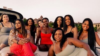 Add a Chic Style with Popilush Long Sleeve Dresses| Popilush